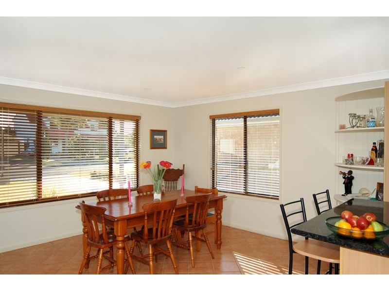 6 Shackleton Street, Shoalhaven Heads NSW 2535