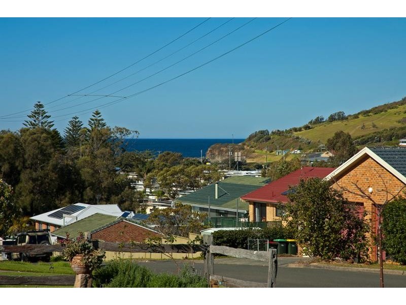 14 Burra Street, Gerringong NSW 2534