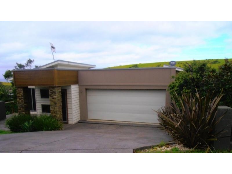 8B Cooke Place, Gerringong NSW 2534