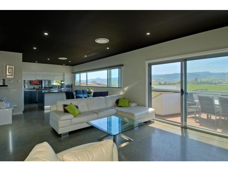 24 Saxonia Road, Gerringong NSW 2534