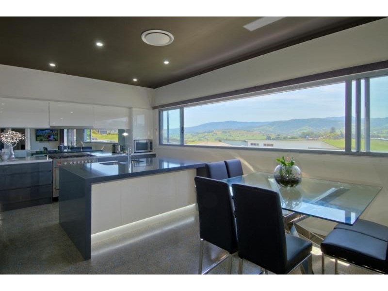 24 Saxonia Road, Gerringong NSW 2534