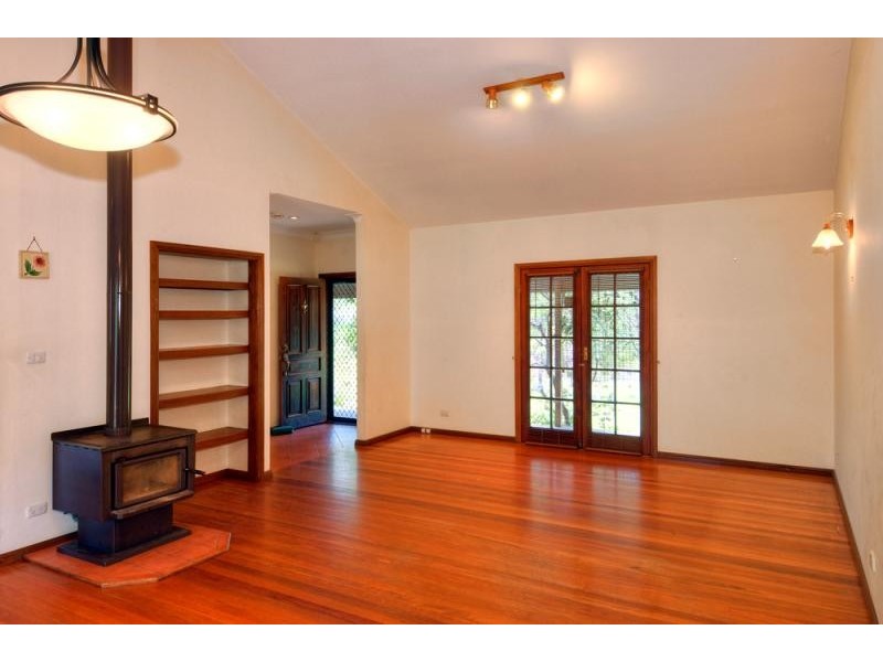 10 Lincorn Close, Bangalee NSW 2541