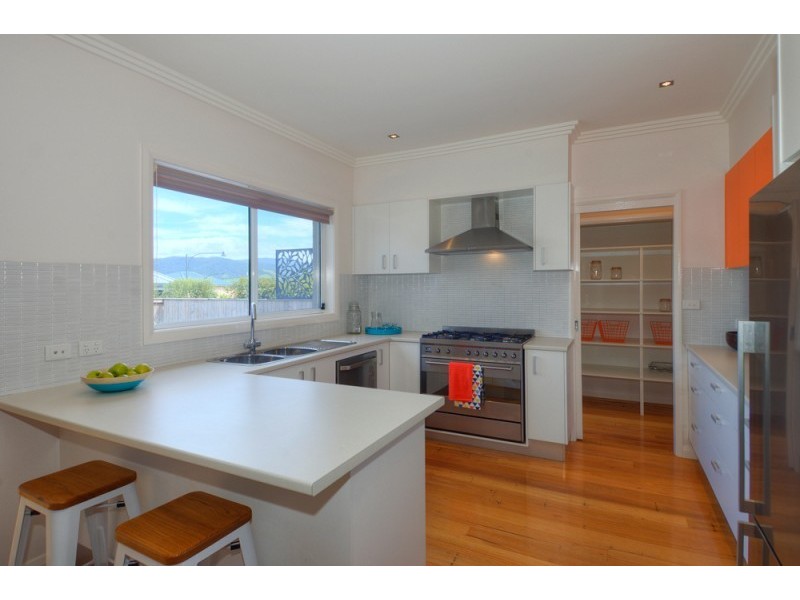 2 Frolic Street, Gerringong NSW 2534
