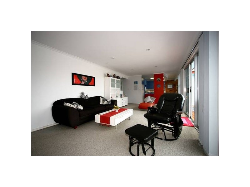 2/18 Bourrool Lane, Kiama NSW 2533