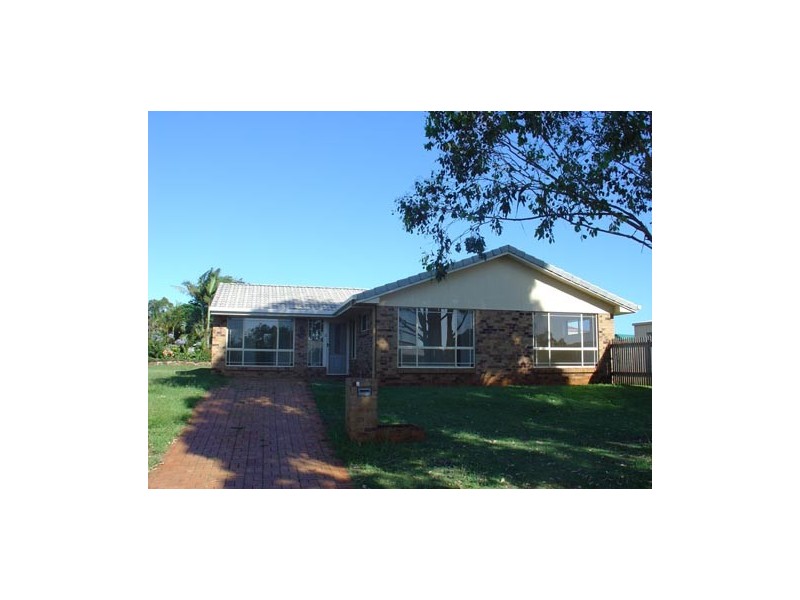 2 Parklane Road, Victoria Point QLD 4165