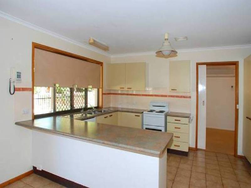 .8 Anne Marie Court, Victoria Point QLD 4165