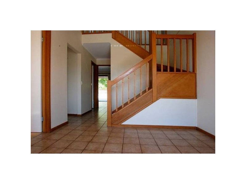 .8 Anne Marie Court, Victoria Point QLD 4165