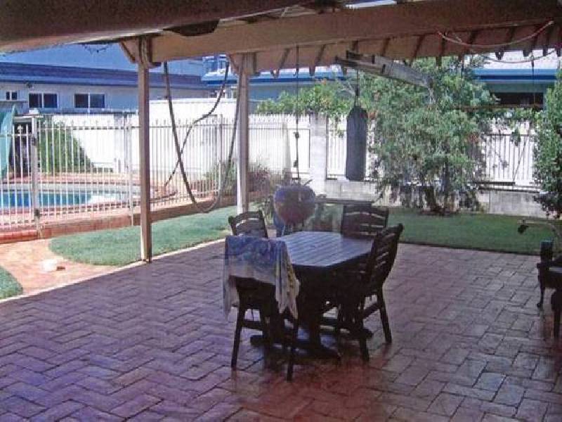 8 Bayswater Drive, Victoria Point QLD 4165