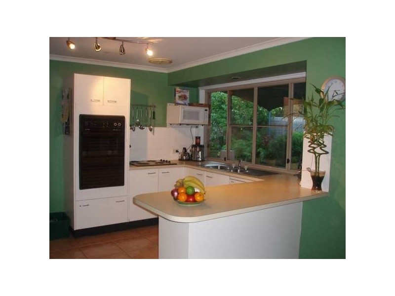 6 Lowrie Court, Cleveland QLD 4163