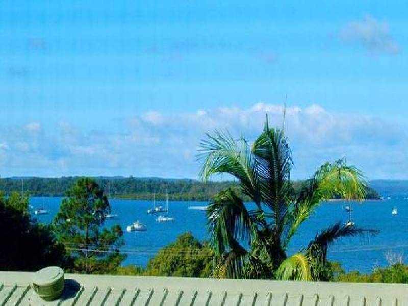 8 Anne Marie Court, Victoria Point QLD 4165