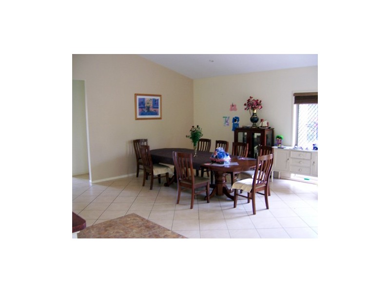 Morris Circuit, Thornlands QLD 4164