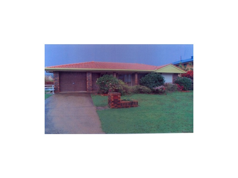 Tarcutta Street, Cleveland QLD 4163