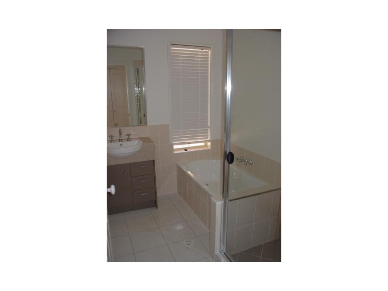 73 Thornlands Road, Thornlands QLD 4164