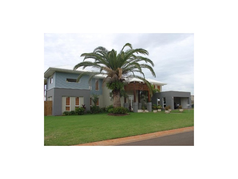 30 Highland Street, Redland Bay QLD 4165