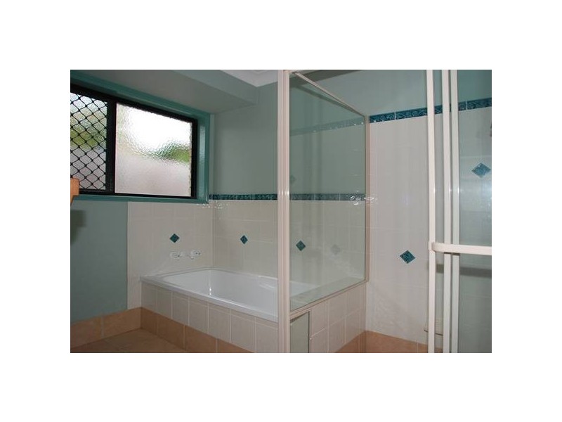 18 Amelia Street, Cleveland QLD 4163