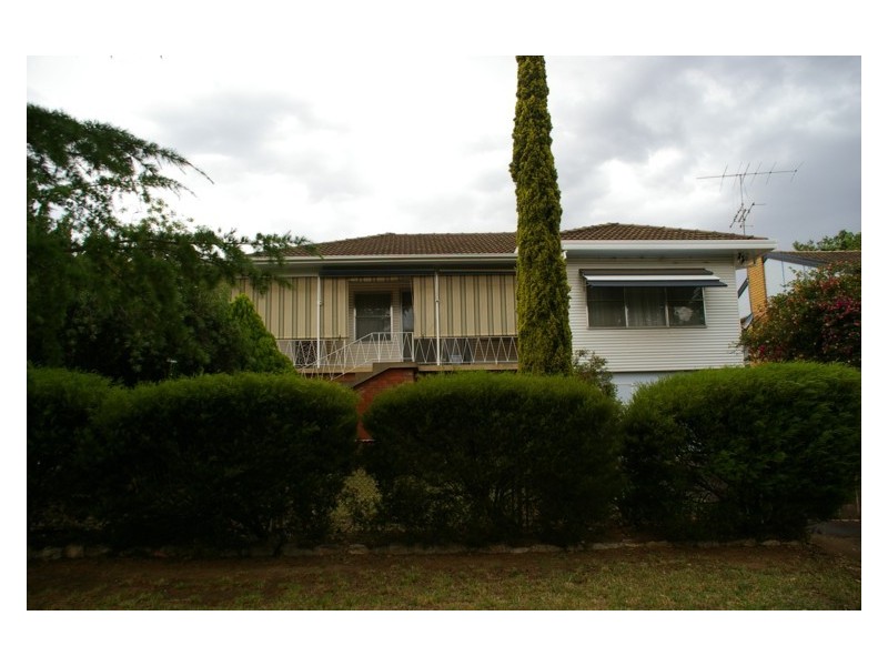 91 Macquarie Street, Cowra NSW 2794