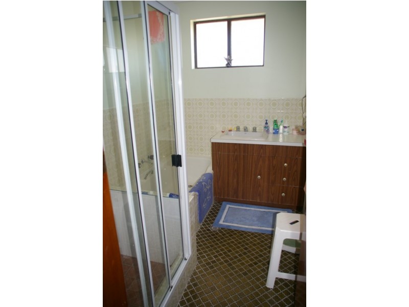 16 A & B Bligh Street, Cowra NSW 2794