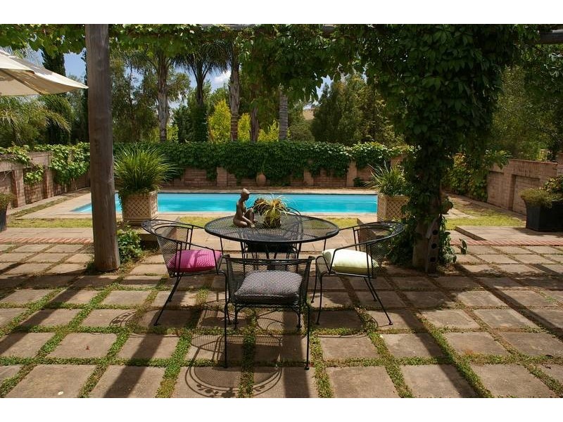 30 Gower Hardy Circuit, Cowra NSW 2794