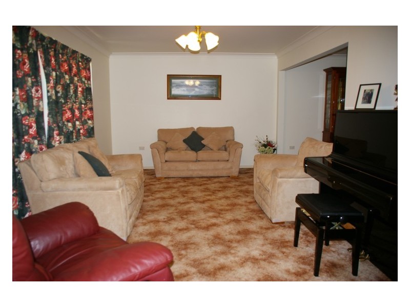 96 Lyall Street, Cowra NSW 2794