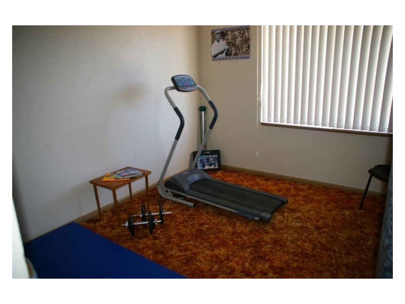 96 Lyall Street, Cowra NSW 2794