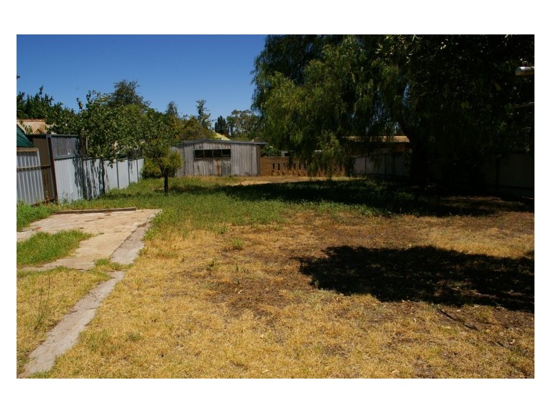 13 Vaux Lane, Cowra NSW 2794
