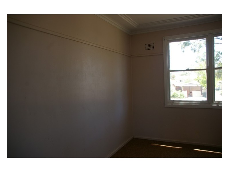 33 Eulo Street, Cowra NSW 2794
