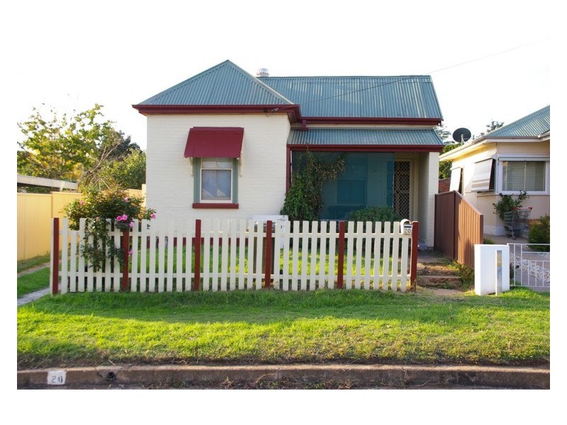 20 Parkes Street, Cowra NSW 2794