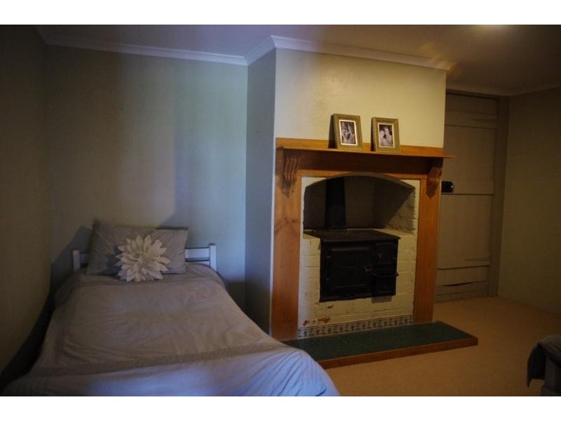 11 Daly Street, Cowra NSW 2794