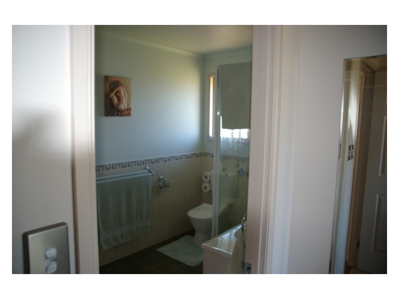 170 Barrs Road, Cowra NSW 2794