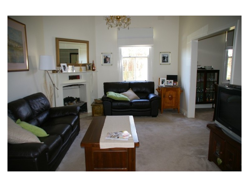 59 Vaux Street, Cowra NSW 2794