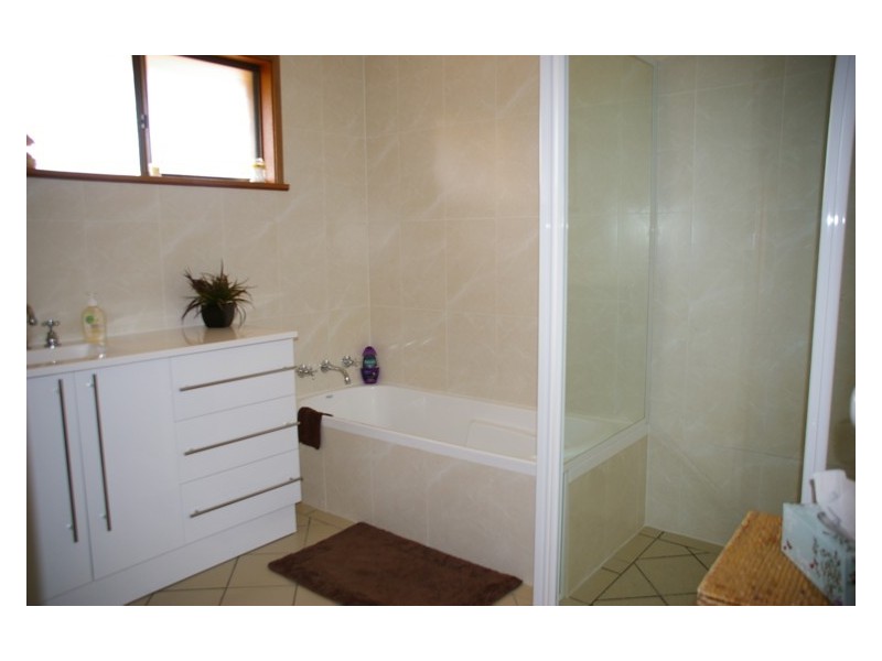 133 Taragala Street, Cowra NSW 2794