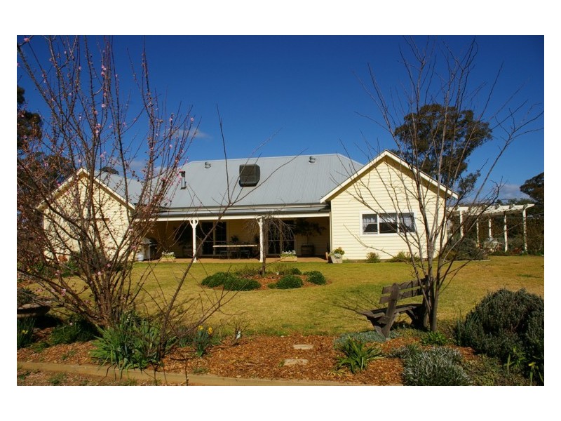 26 Battalion Drive, Cowra NSW 2794