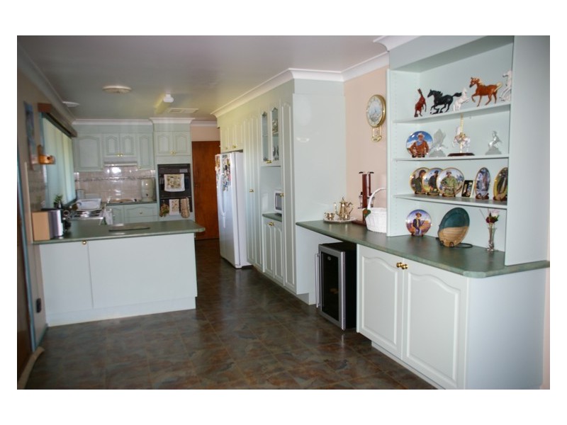 31 Wollowra Street, Cowra NSW 2794