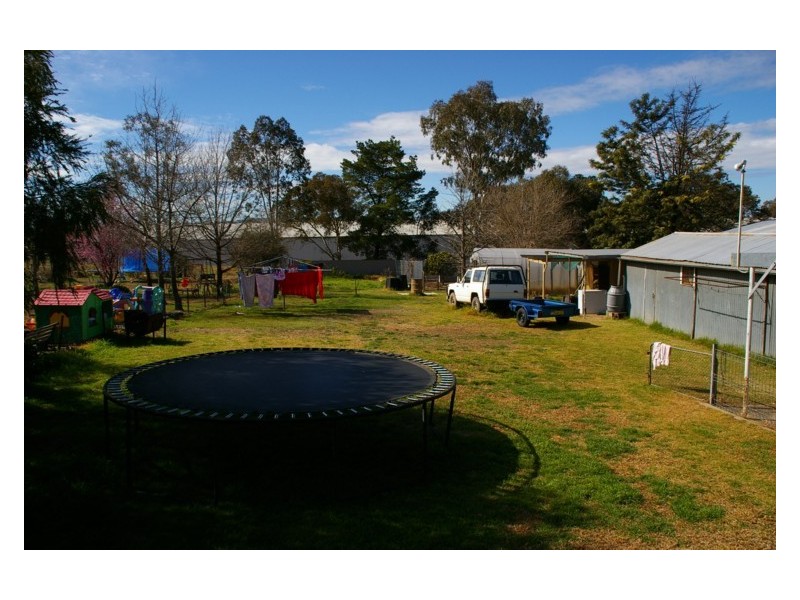 65 Fitzroy Avenue, Cowra NSW 2794