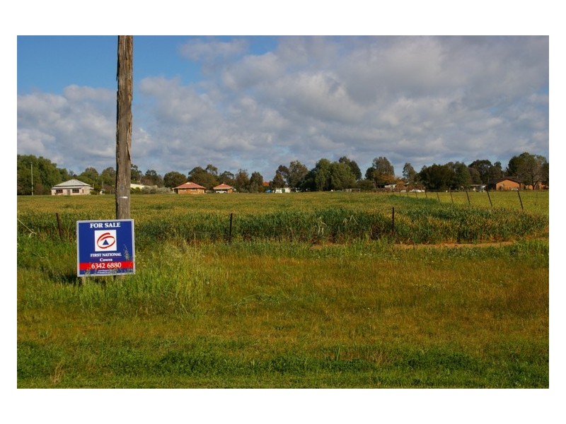 37 Hartley Street, Cowra NSW 2794
