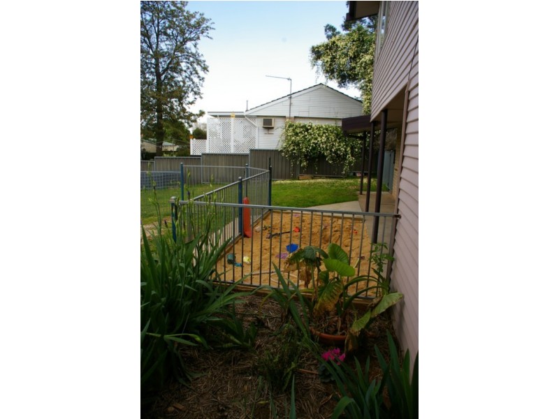 45 Dowell Street, Cowra NSW 2794
