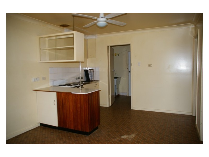 1, 2 & 3/100 Redfern Street, Cowra NSW 2794