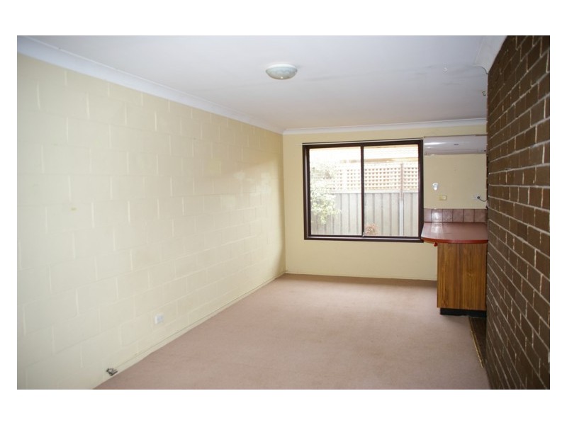 1-4/4 Cooyal Street, Cowra NSW 2794