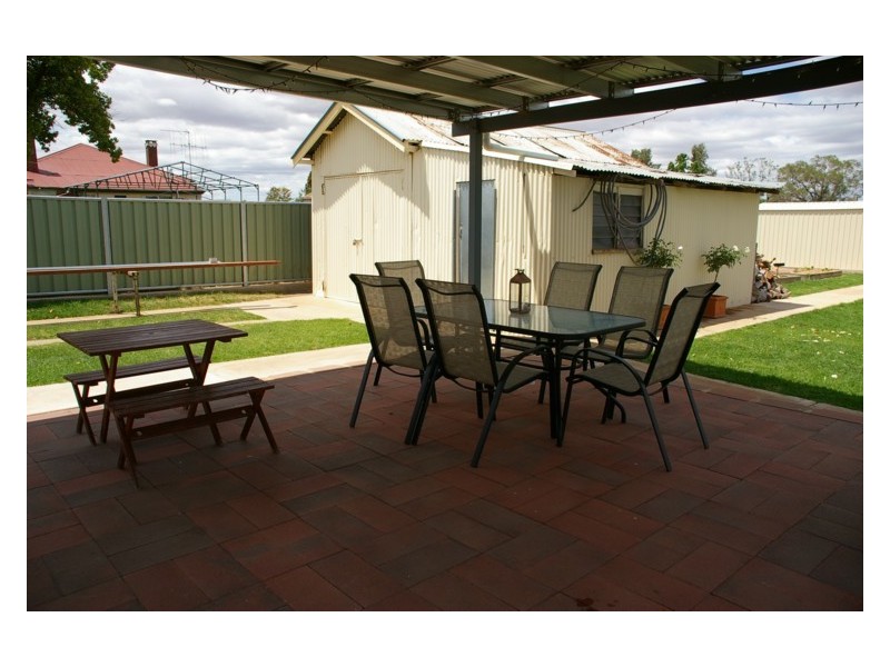 39 Courallie Street, Cowra NSW 2794