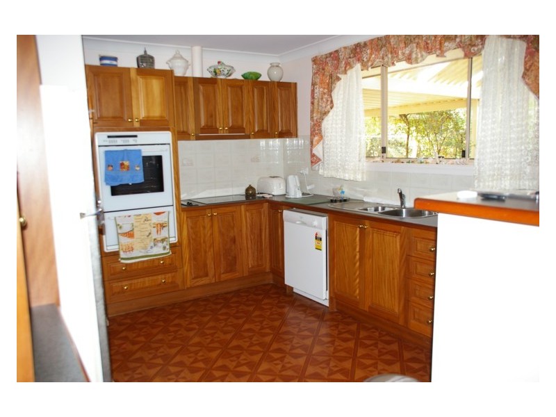 19 Willowvale Road, Cowra NSW 2794