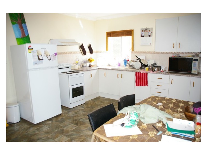 14 Shelley Street, Cowra NSW 2794