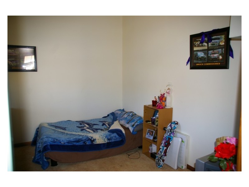 14 Shelley Street, Cowra NSW 2794