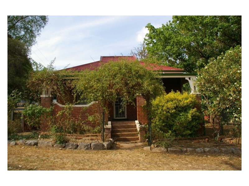 12 Main Street, Cowra NSW 2794