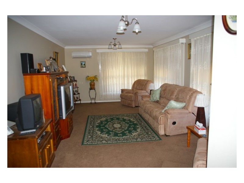 56 Dawson Drive, Cowra NSW 2794