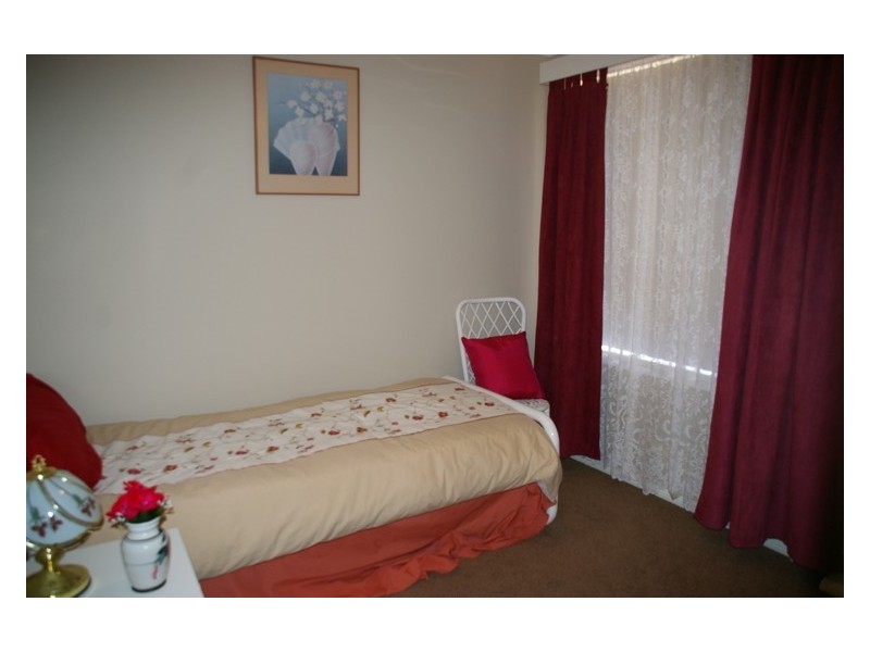 56 Dawson Drive, Cowra NSW 2794