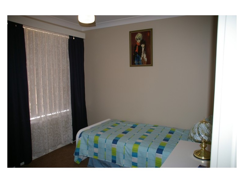 56 Dawson Drive, Cowra NSW 2794