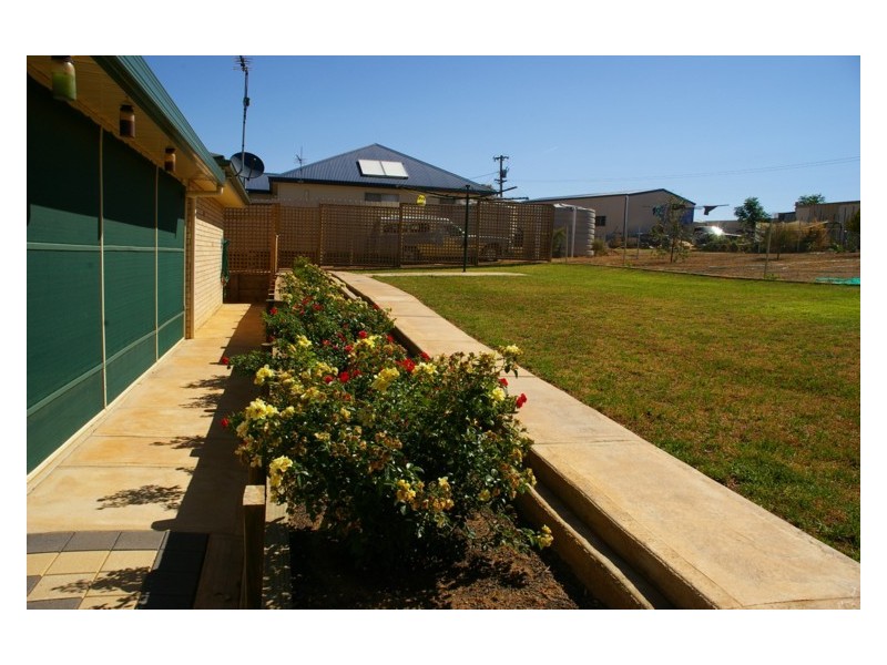 56 Dawson Drive, Cowra NSW 2794
