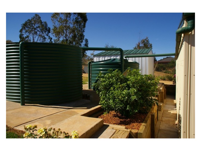 56 Dawson Drive, Cowra NSW 2794