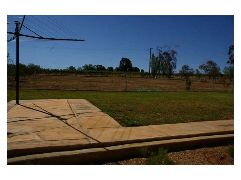56 Dawson Drive, Cowra NSW 2794