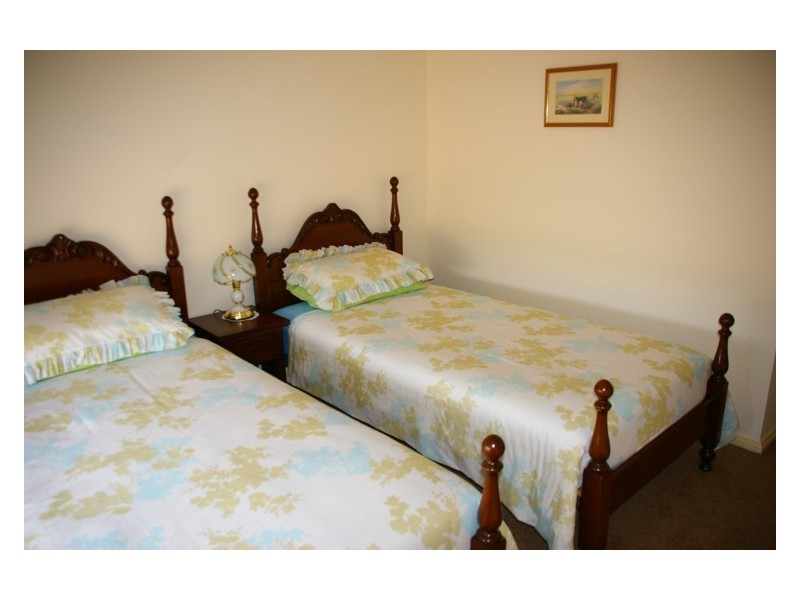 20 Kangaroo Flat Road, Cowra NSW 2794